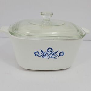 Corning Ware 1 3/4 Quart Casserole Dish Vintage Classic Flower Pattern